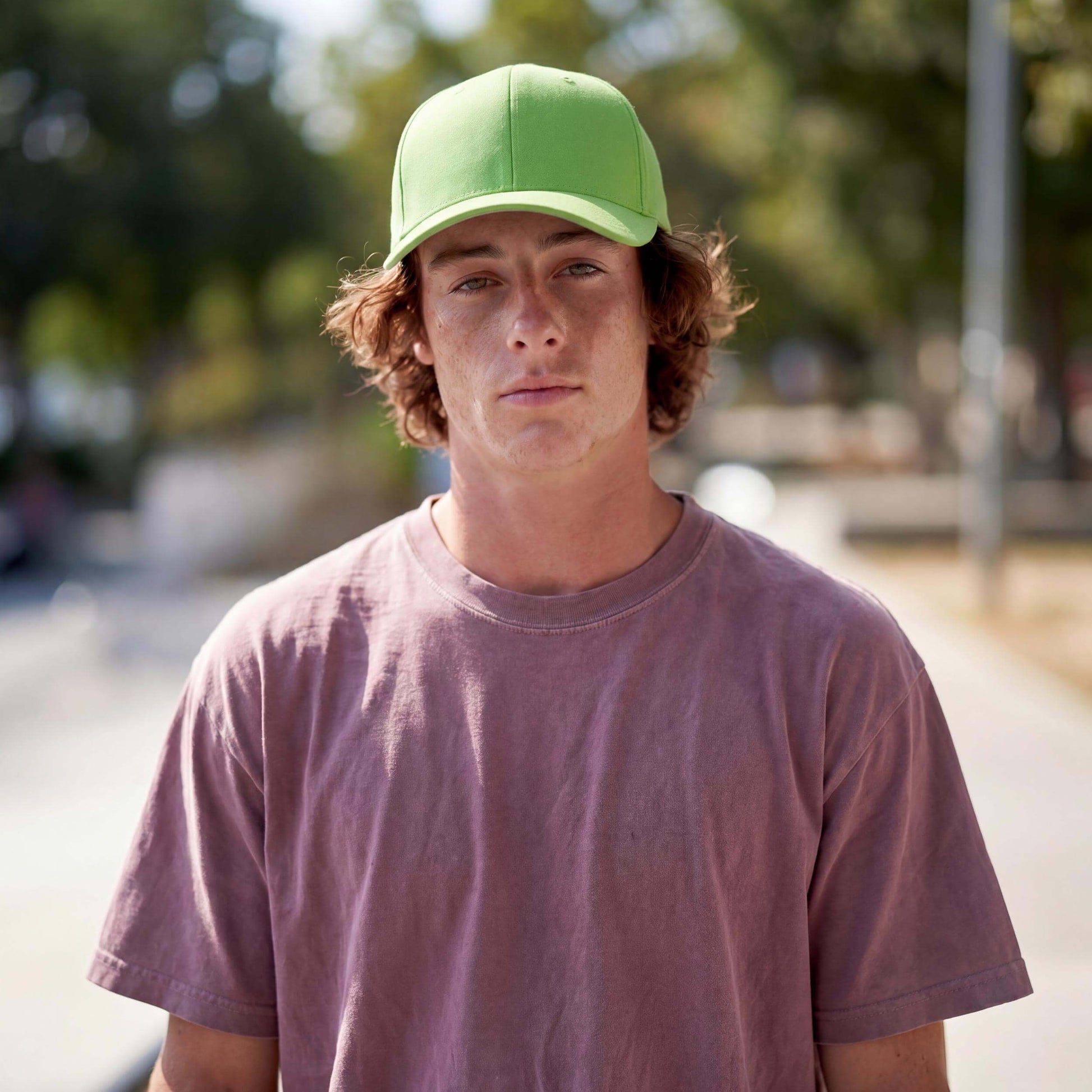 hellgrün (male-model Carl Sanchez)