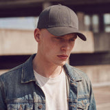 dunkelgrau (male-model Oswald Bloom)