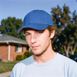 royalblau (male-model)