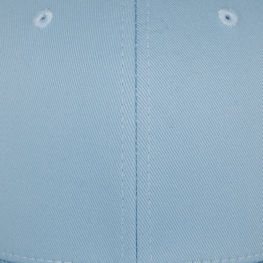 hellblau