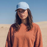 hellblau (female-model Natalie Polino)