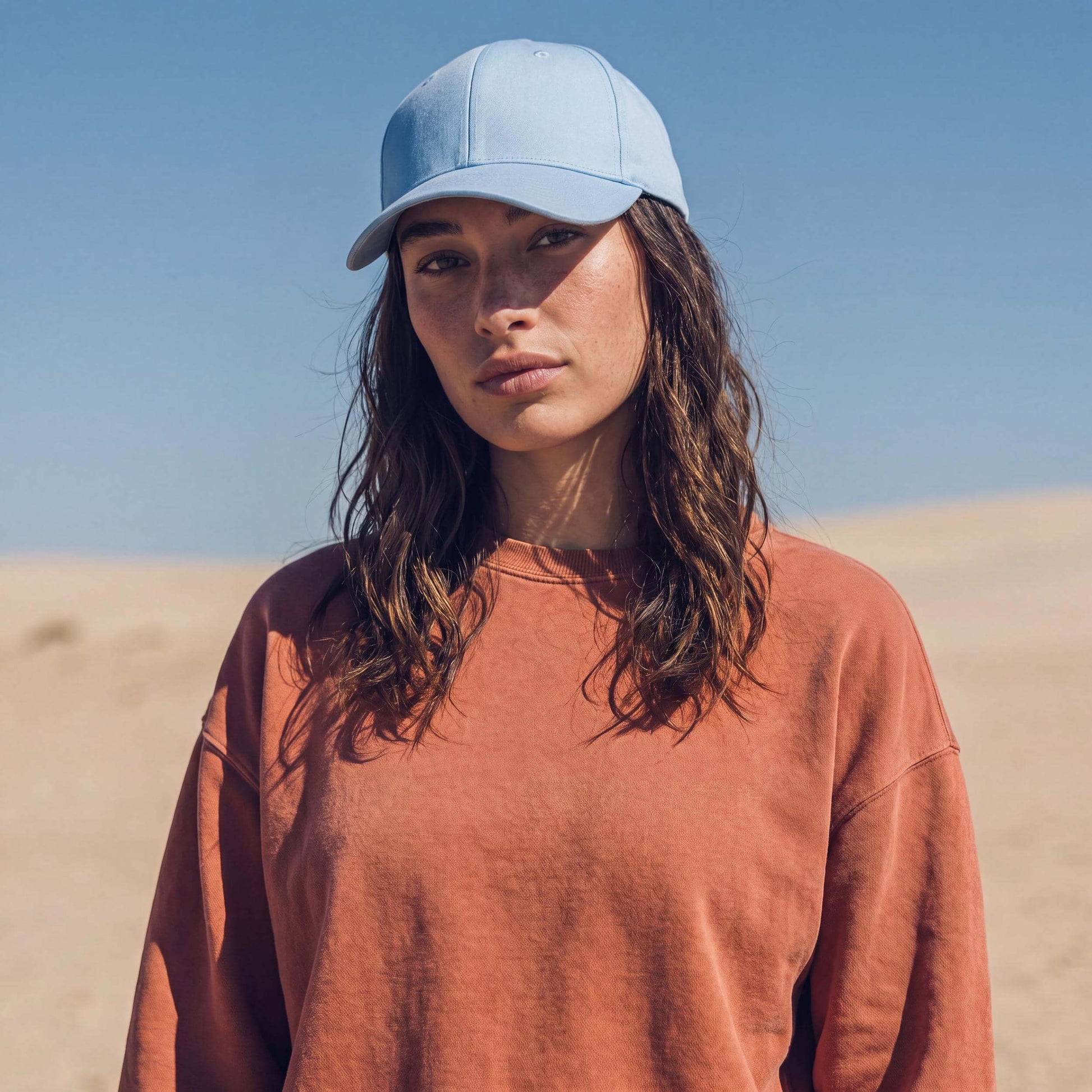 hellblau (female-model Natalie Polino)